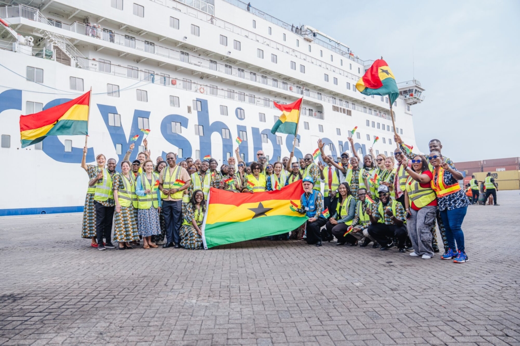 Mercy Ships lands in Ghana