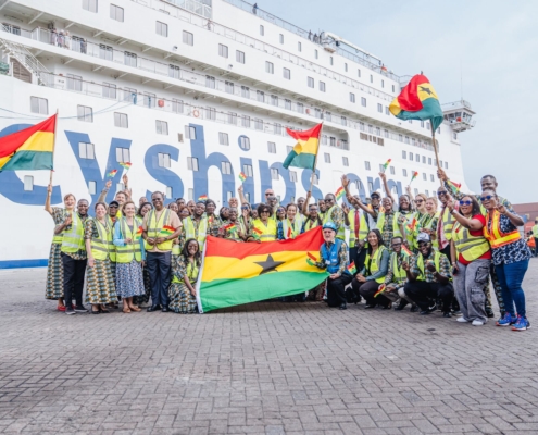 Mercy Ships lands in Ghana